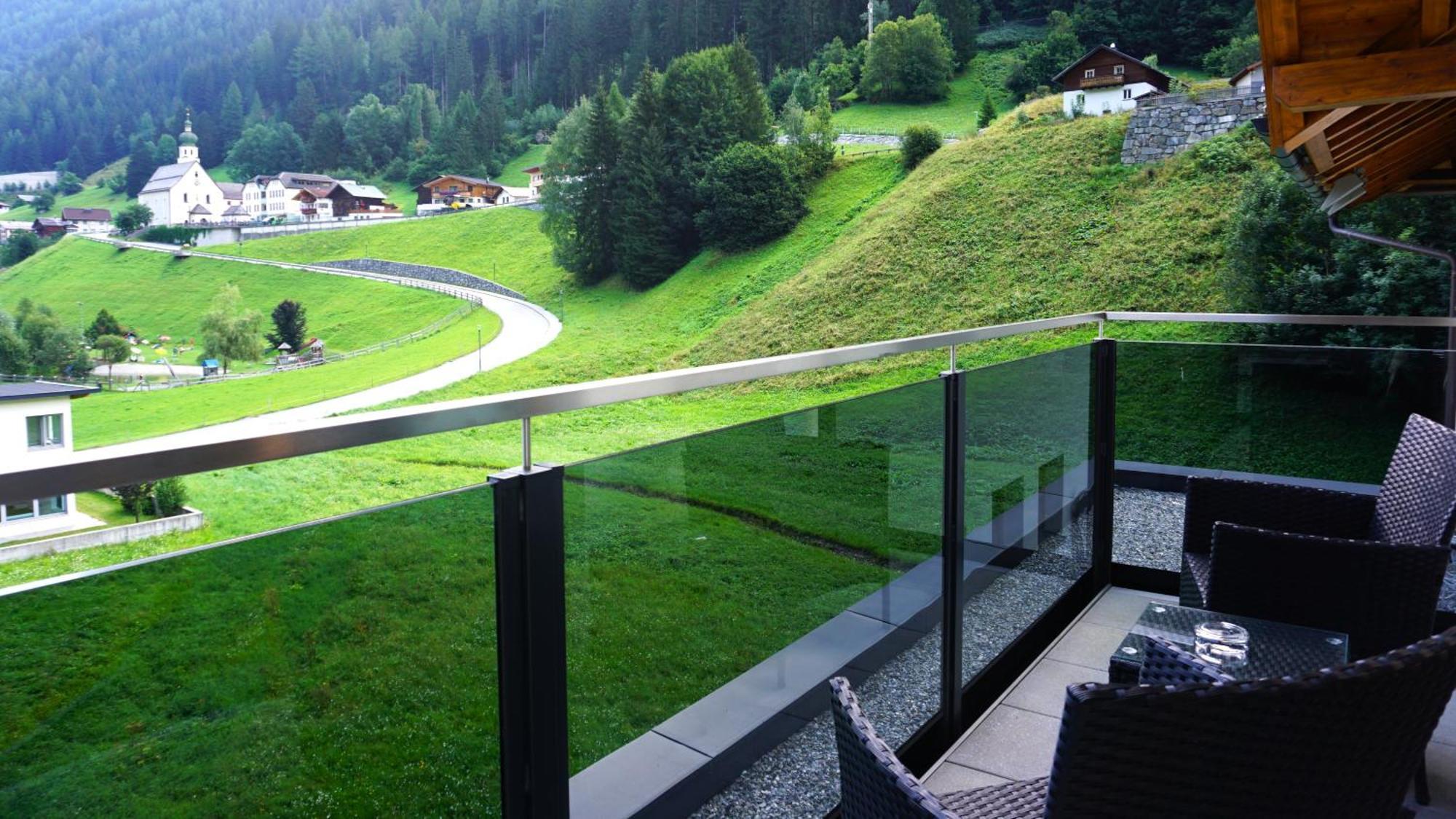 Hotel Alpenkoenigin - Sommer Silvretta Premium Card Inklusive Зее Экстерьер фото