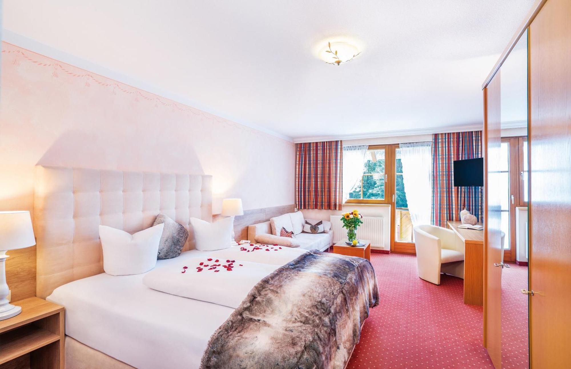 Hotel Alpenkoenigin - Sommer Silvretta Premium Card Inklusive Зее Экстерьер фото